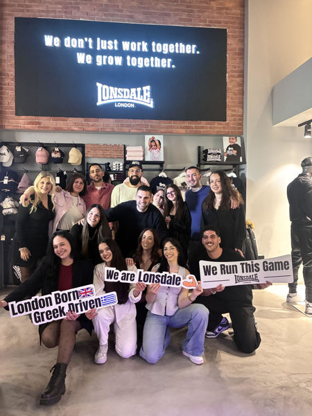 Κοπή πίτας Lonsdale Hellas